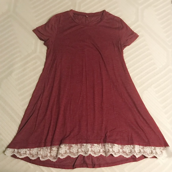 🌼LAST 1🌼Boho Lace Tee - Picture 2 of 3